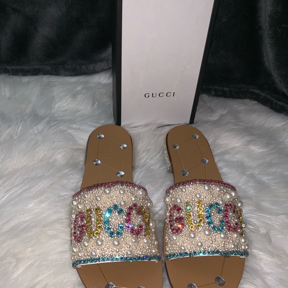 Gucci embellished sandals - Picture 2 of 7